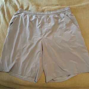lululemon Men's Athletic Shorts in Light Gray